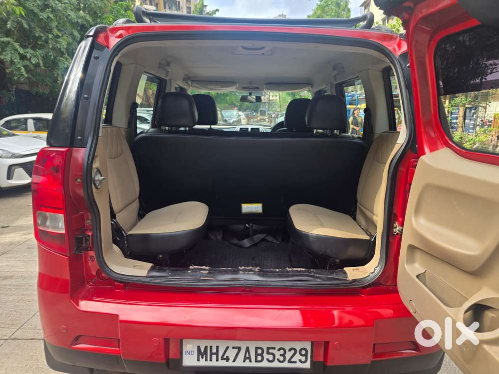 Mahindra Tuv 300 T10 Dual Tone, 2018, Diesel