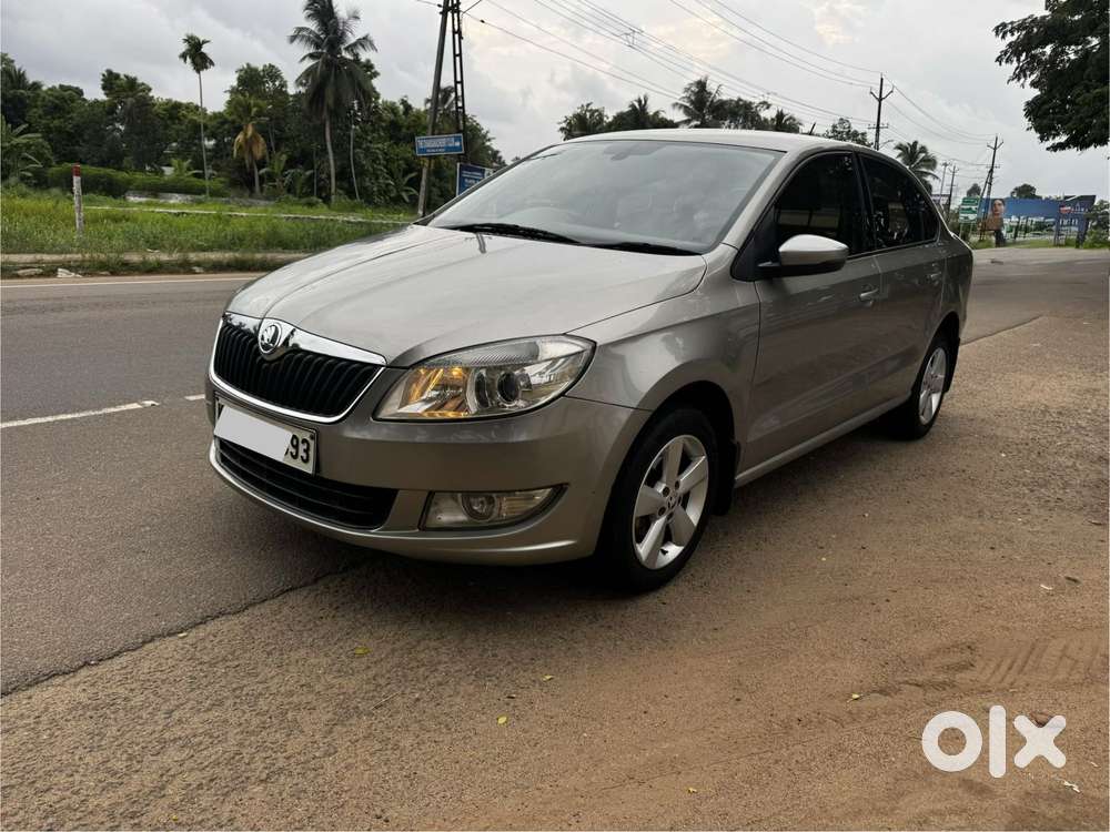 Skoda Rapid [2016-2020] 1.5 Style Plus Tdi At, 2016, Diesel