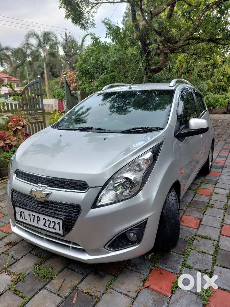 Chevrolet Beat Petrol 2015