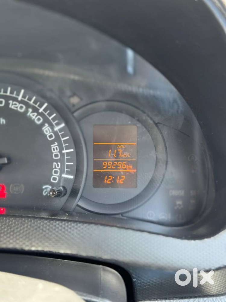 Maruti Suzuki Swift Lxi Optional-o, 2017, Cng & Hybrids