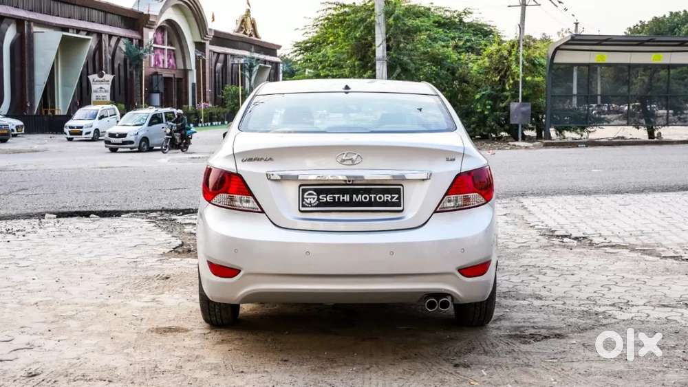 Hyundai Verna 1.6 Ex Vtvt, 2012, Petrol