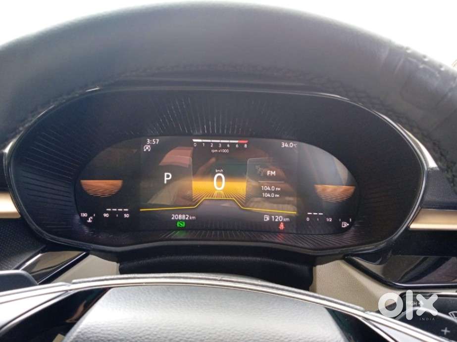 Skoda Slavia 1.0 Tsi Style At, 2024, Petrol