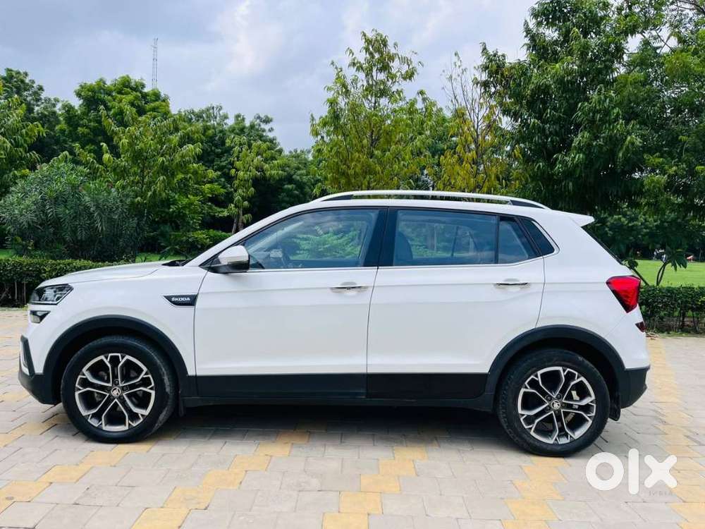 Skoda Kushaq 1.0 Tsi Style At (6 Airbags), 2023, Petrol