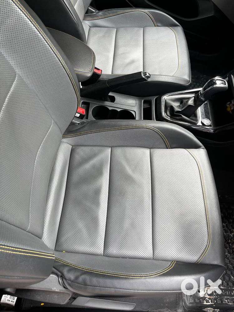 Skoda Kushaq 1.0 Tsi Style At, 2022, Petrol