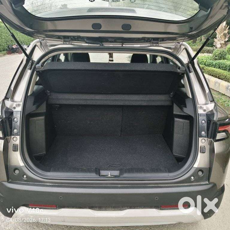 Maruti Suzuki Brezza 1.5 Zxi Smart Hybrid, 2022, Petrol