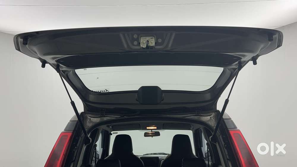 Maruti Suzuki Wagon R Vxi Amt, 2021, Petrol