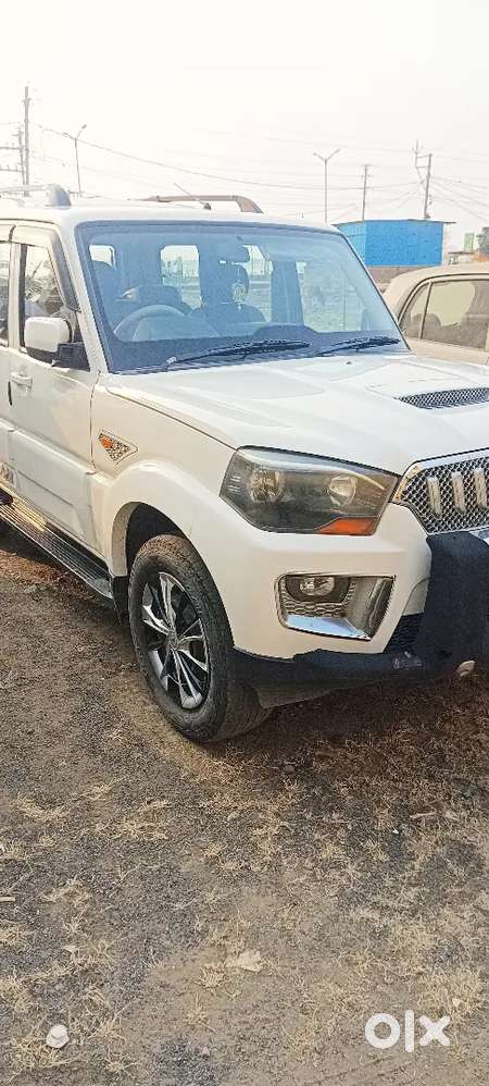 Mahindra Scorpio 2015 Diesel 125000 Km Driven