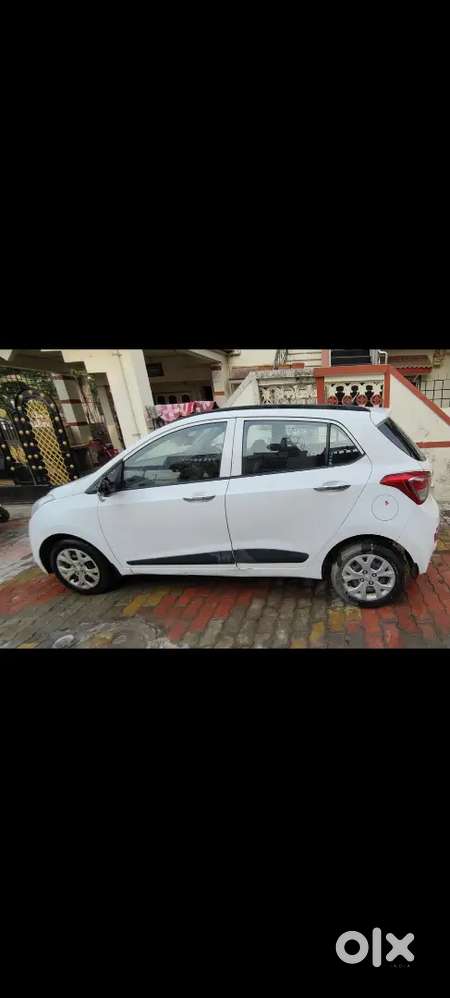 Hyundai Grand I10 Sportz 2014 Diesel