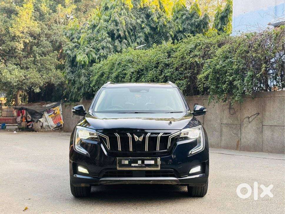 Mahindra Xuv700 2.2 Ax 7 Diesel At Luxury Pack Str, 2025, Diesel