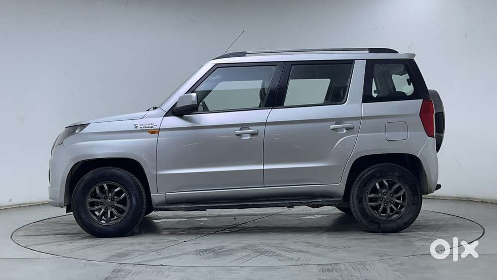 Mahindra Tuv 300 T10, 2018, Diesel
