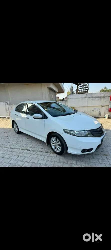 Honda City 2012 V Mt Exclusive Petrol