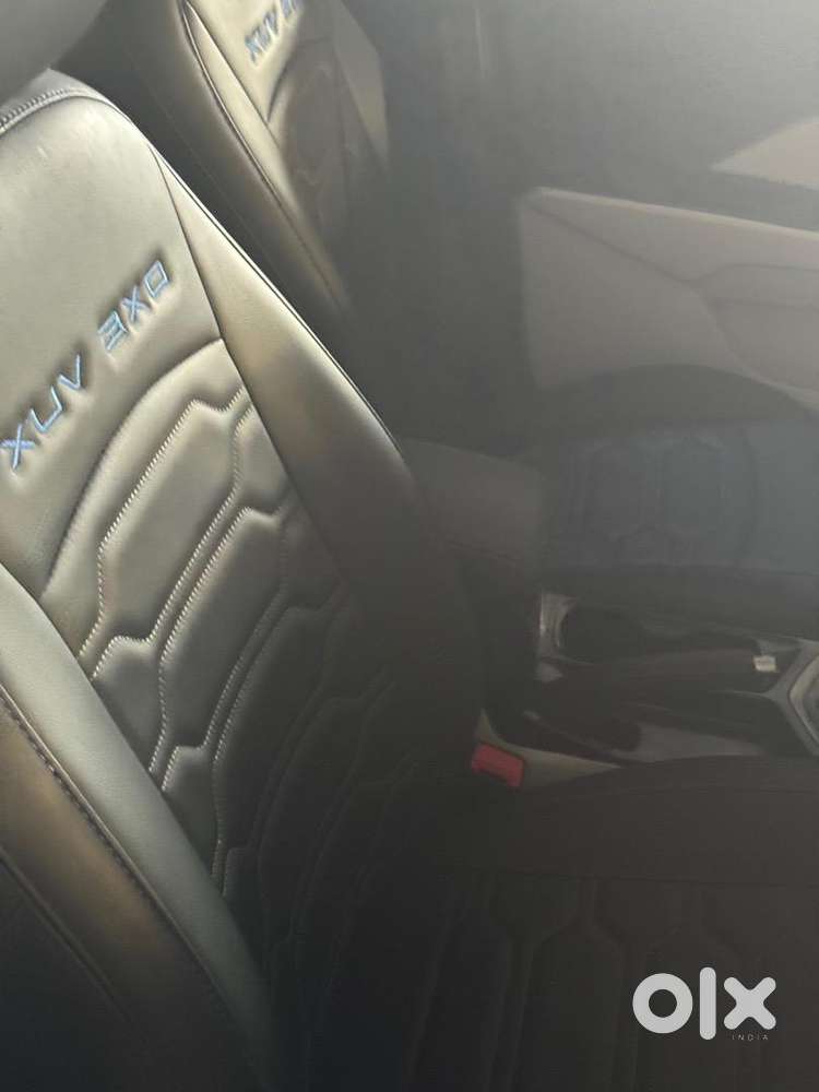 Mahindra Xuv 3xo 2025 Petrol 10500 Km Driven