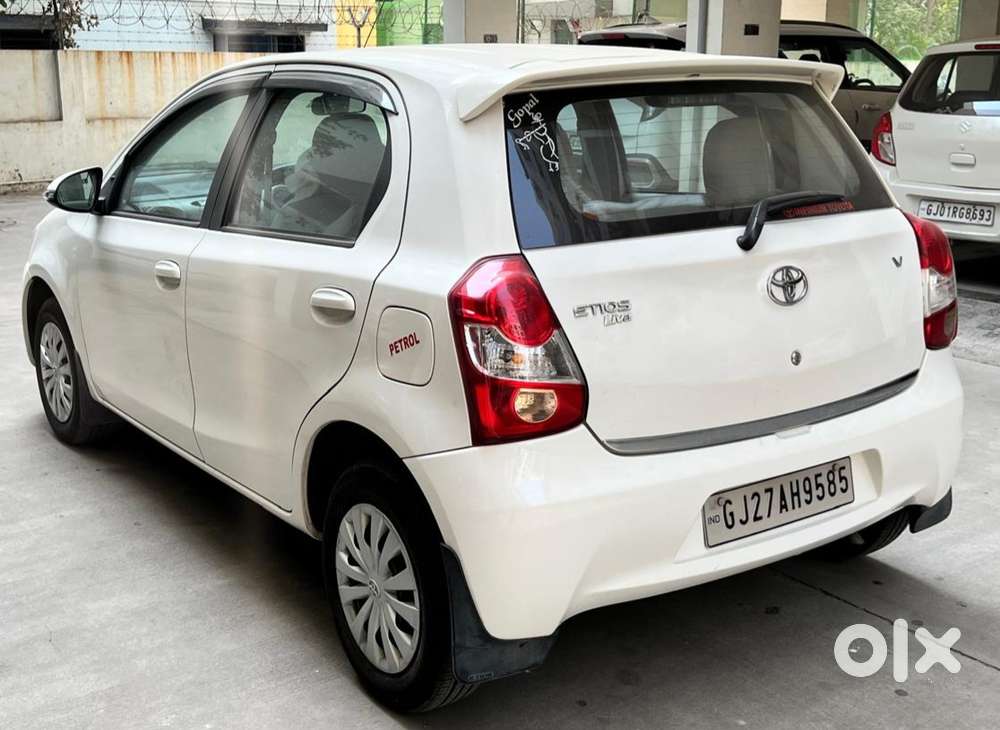 Toyota Etios Liva V Sp*, 2015, Petrol