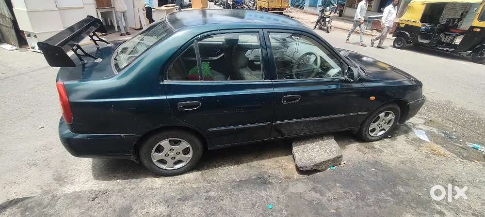 Hyundai Accent 1.5 Gle 2000 Car