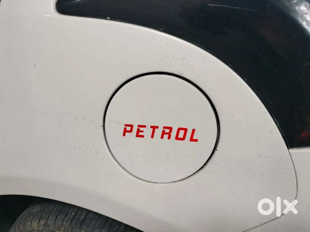 Maruti Suzuki Swift 2012 Petrol 73000 Km Driven Good Condition