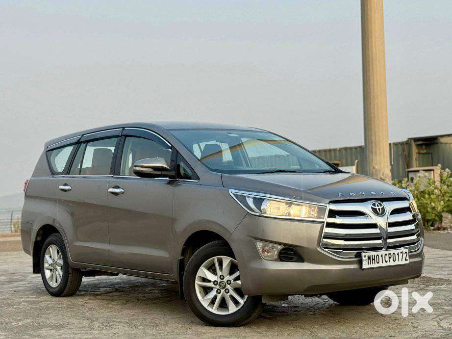 Toyota Innova Crysta 2.4 G Mt 8s, 2016, Diesel
