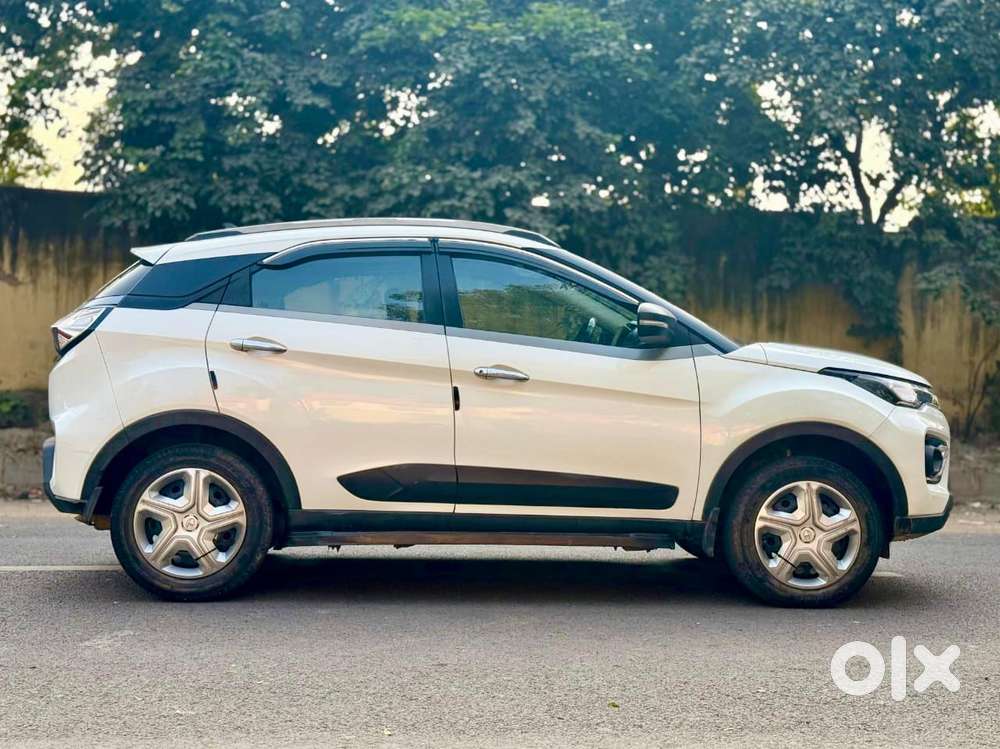 Tata Nexon 1.2 Revotron Xm, 2022, Petrol