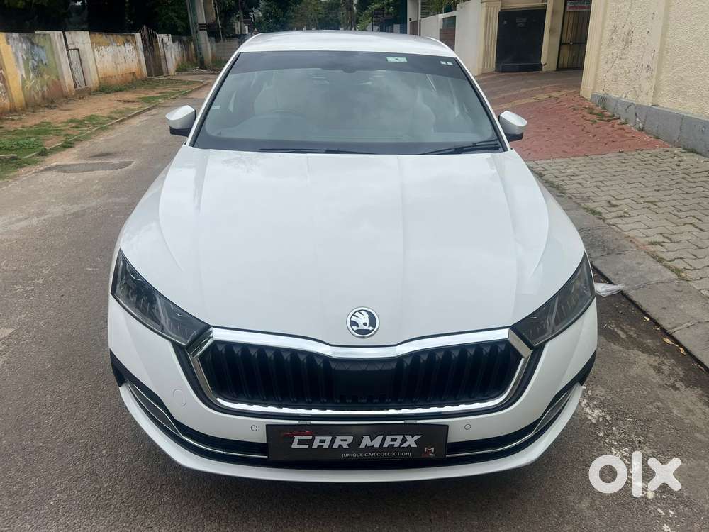 Skoda Octavia 2.0 L K Tsi At, 2021, Petrol