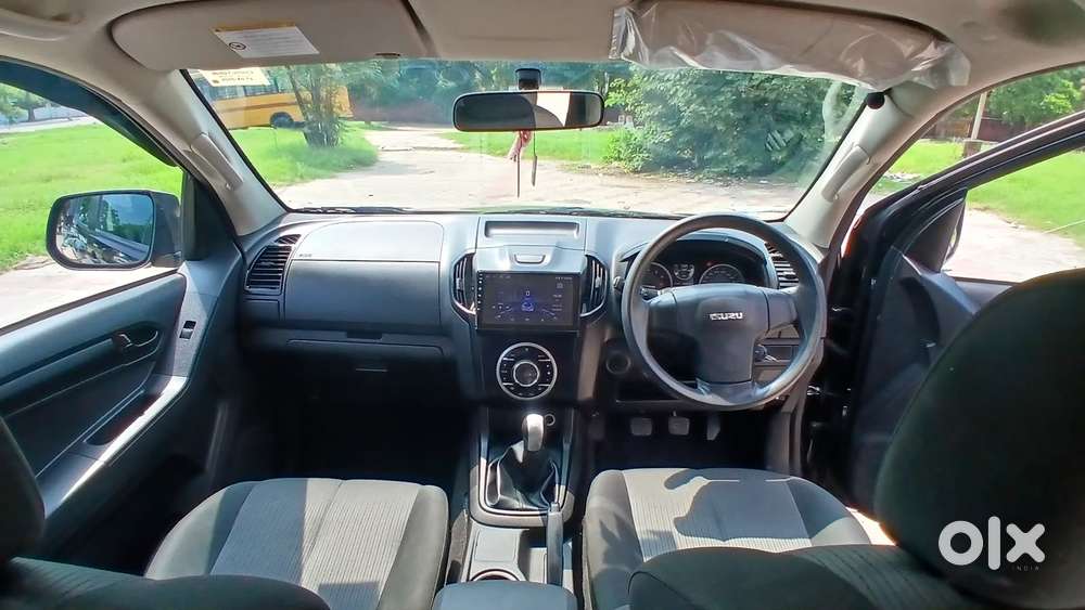 Isuzu Hi-lander 4x2 Mt, 2025, Diesel