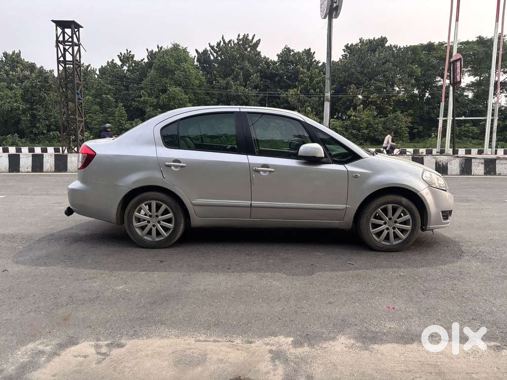 Maruti Suzuki Sx4 Zdi, 2013, Petrol