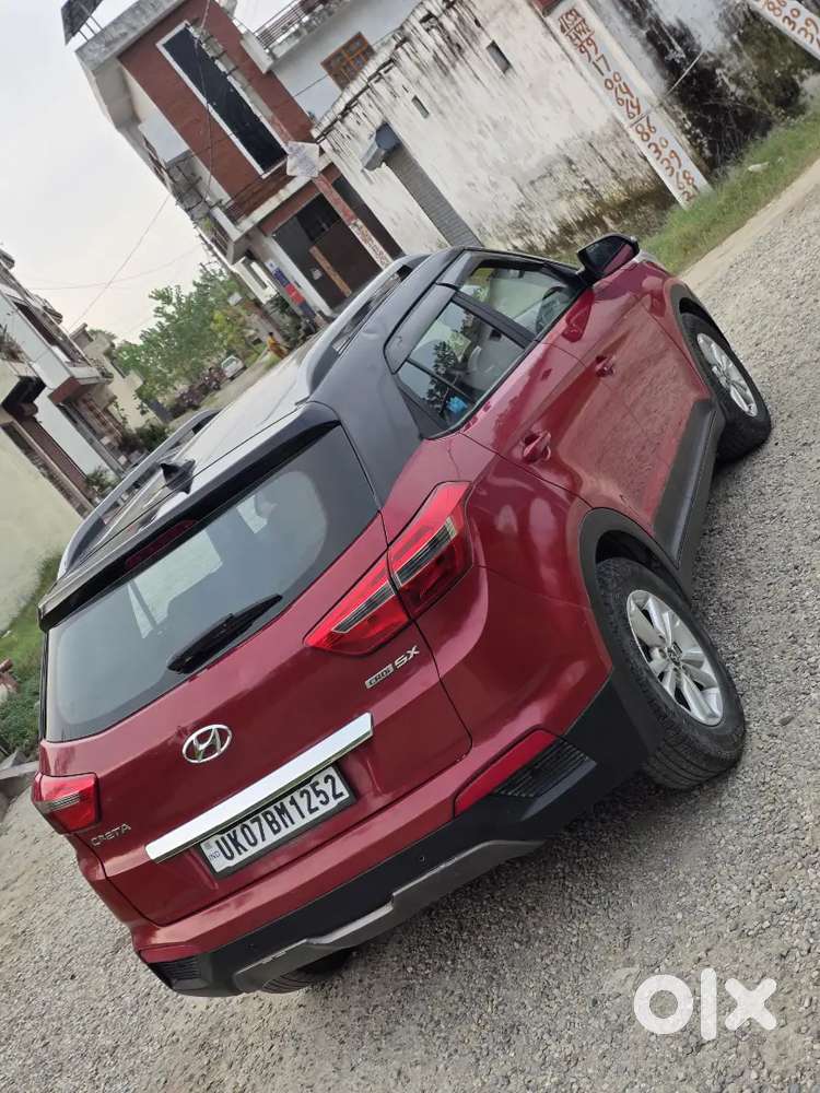 Hyundai Creta Sx 1st Owner 
Diesel 
Auto Fold Side Mirror