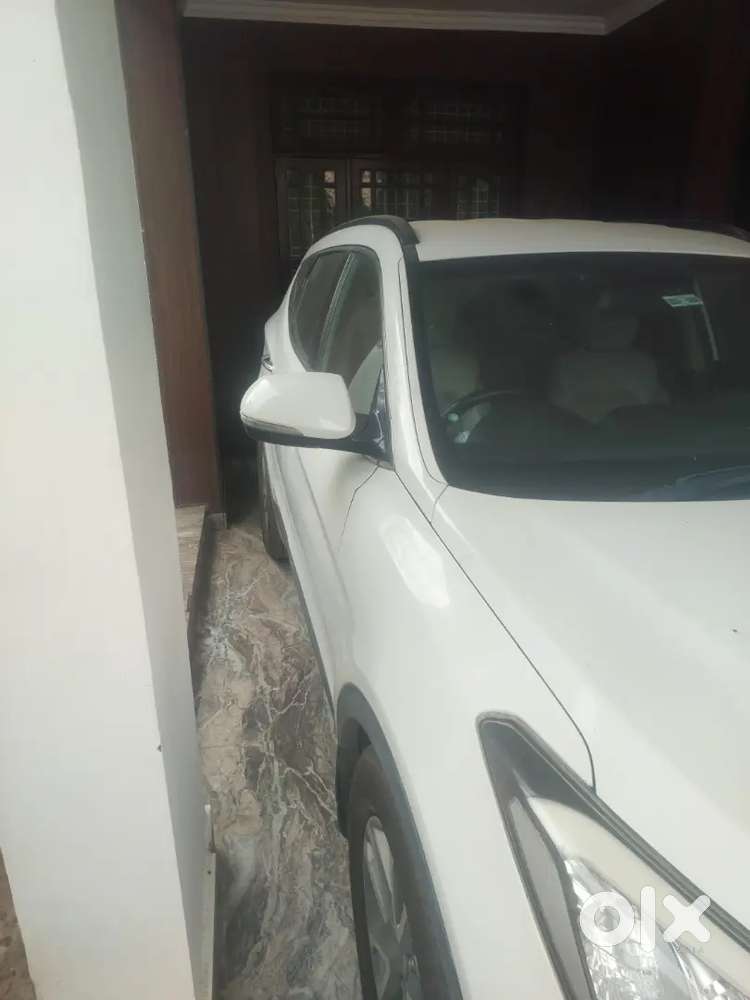 Hyundai Santa Fe 2014 Diesel 90000 Km Driven