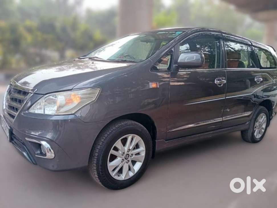 Maruti Suzuki Swift Dzire Vxi(o) Mt, 2019, Petrol