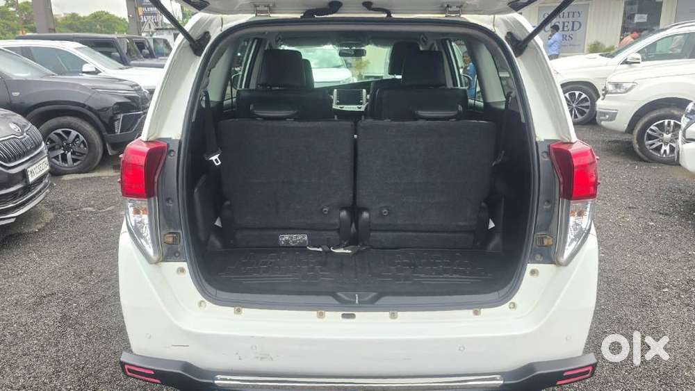 Toyota Innova Crysta 2.4 Z 7 Str, 2022, Diesel