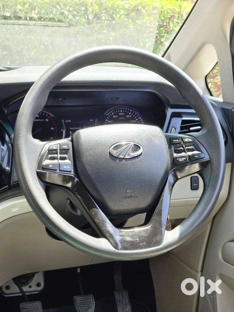 Mahindra Marazzo, 2020, Diesel