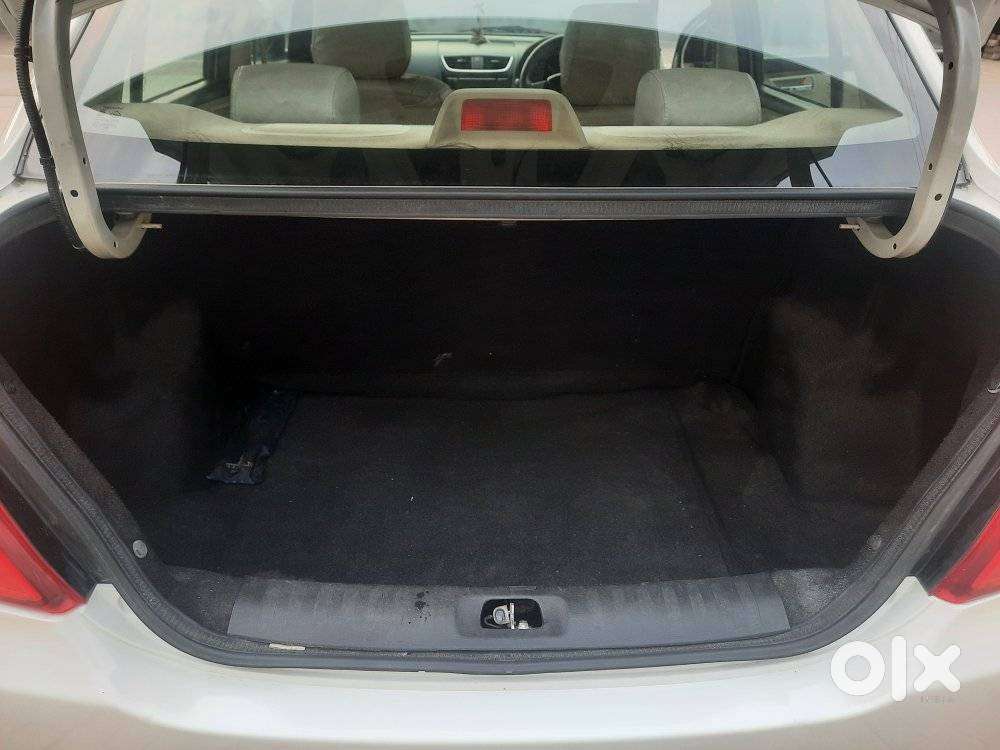 Maruti Suzuki Swift Dzire Vdi, 2016, Diesel