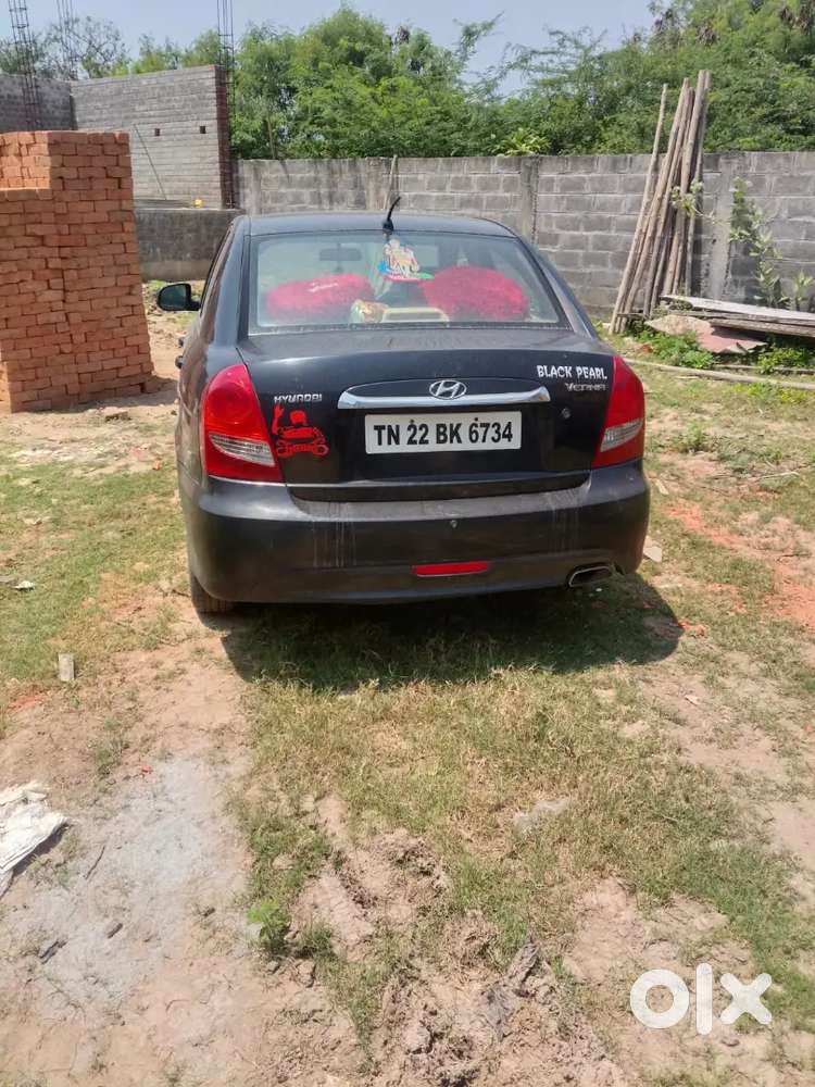 Hyundai Verna 2010 Petrol 75000 Km Driven