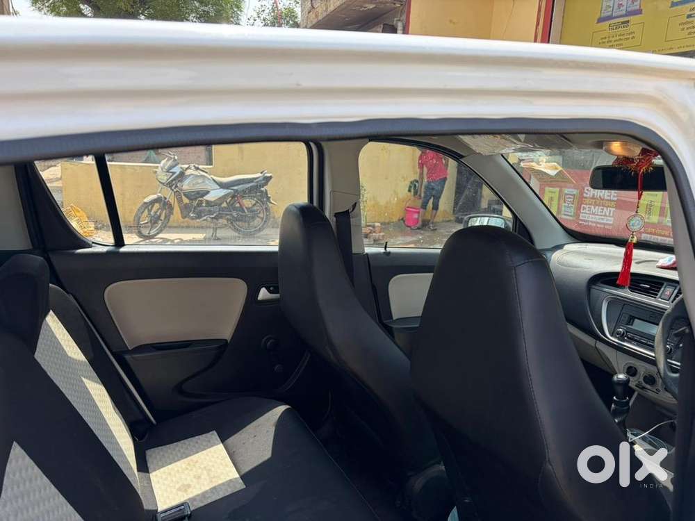 Maruti Suzuki Alto 800 2023 Petrol 34300 Km Driven