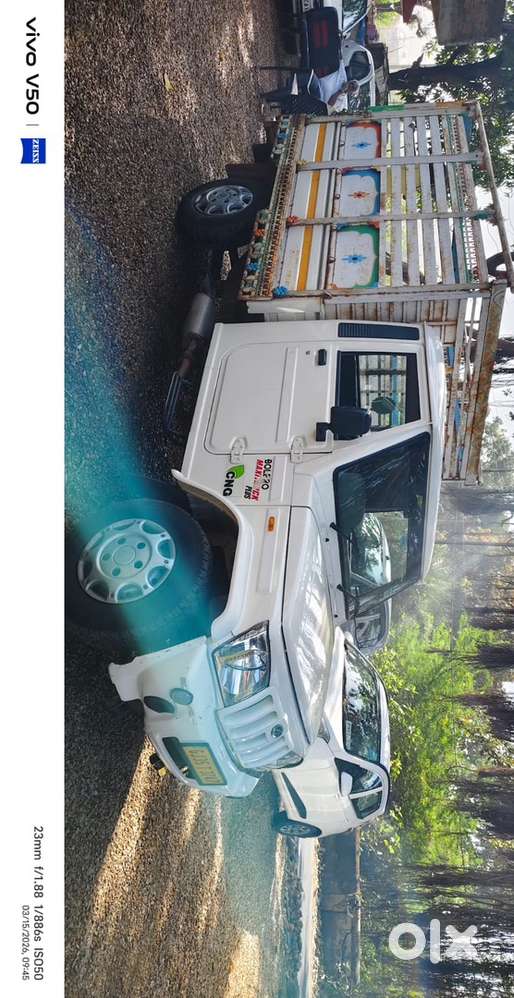 Mahindra Pik Up Cng 2022