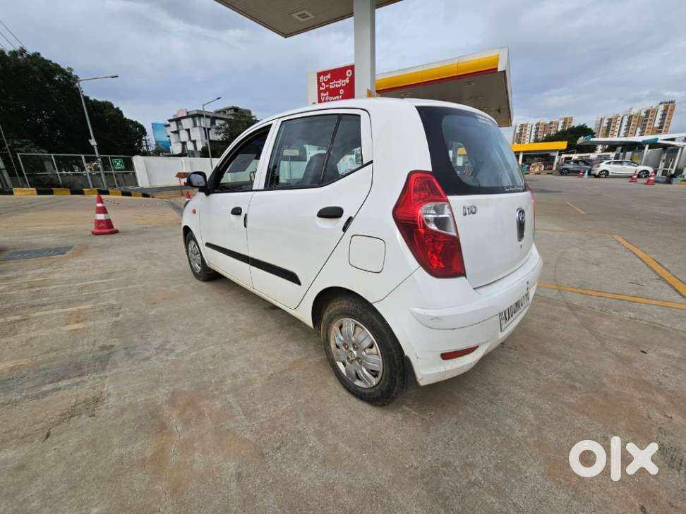Hyundai I10 Magna O, 2016, Petrol