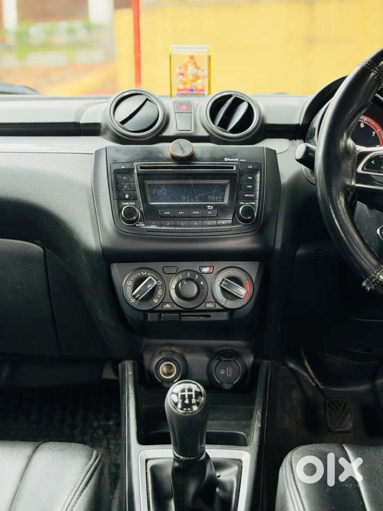 Maruti Suzuki Swift Vxi + Manual, 2019, Cng & Hybrids
