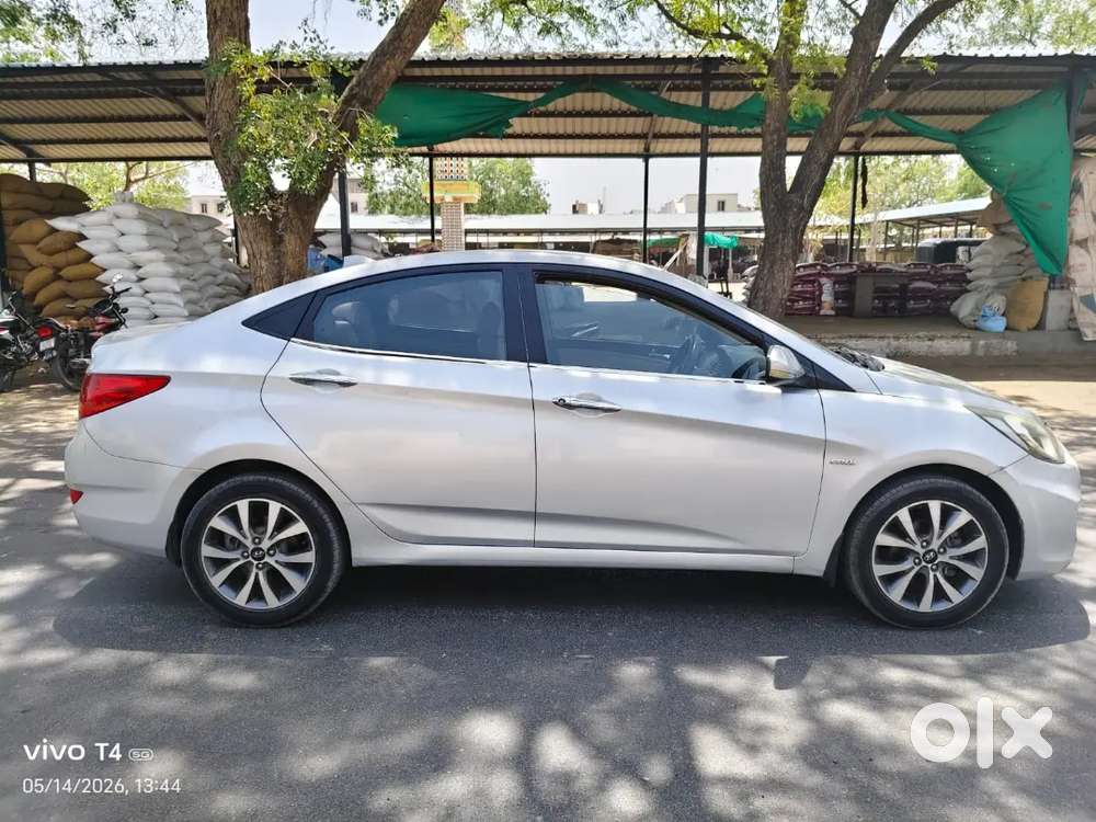 Hyundai Verna 2015 Diesel 110000 Km Driven