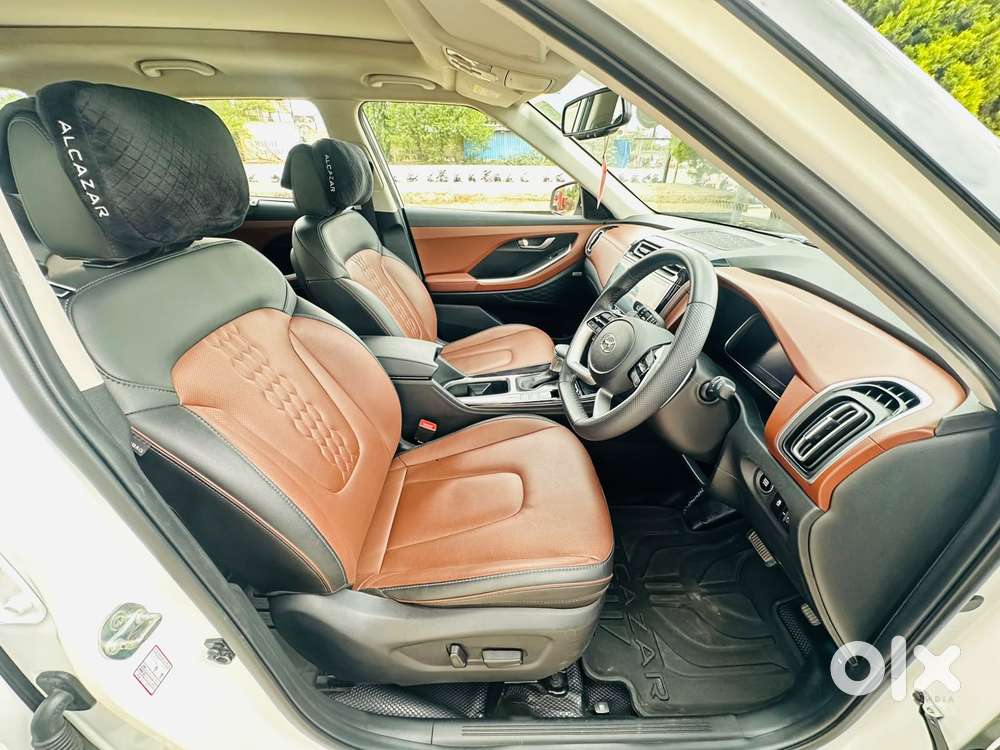 Hyundai Alcazar 2.0 Platinum (o) Petrol At 7 Str, 2022, Petrol