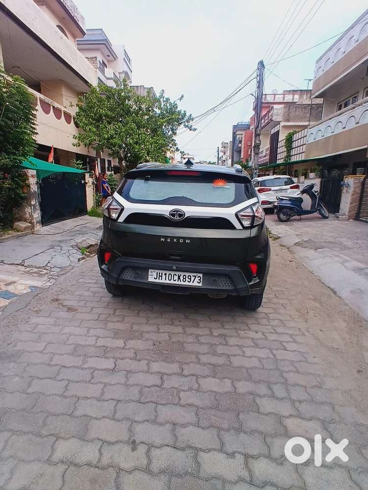 Tata Nexon 2022 Petrol