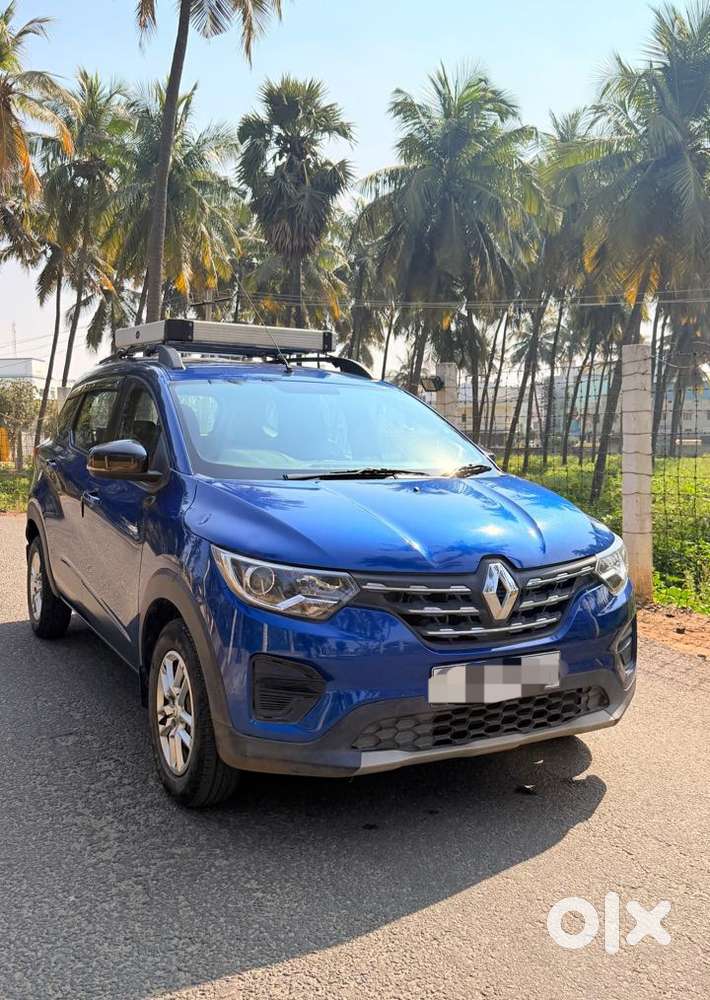 Renault Triber Rxt, 2022, Petrol