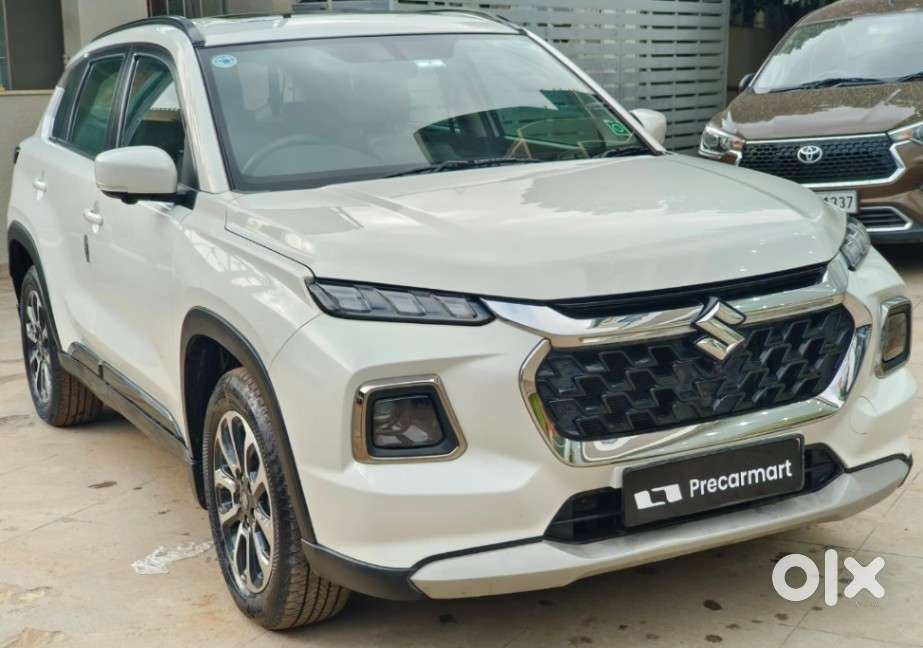 Maruti Suzuki Grand Vitara 1.5 Alpha Smart Hybrid At, 2024, Petrol