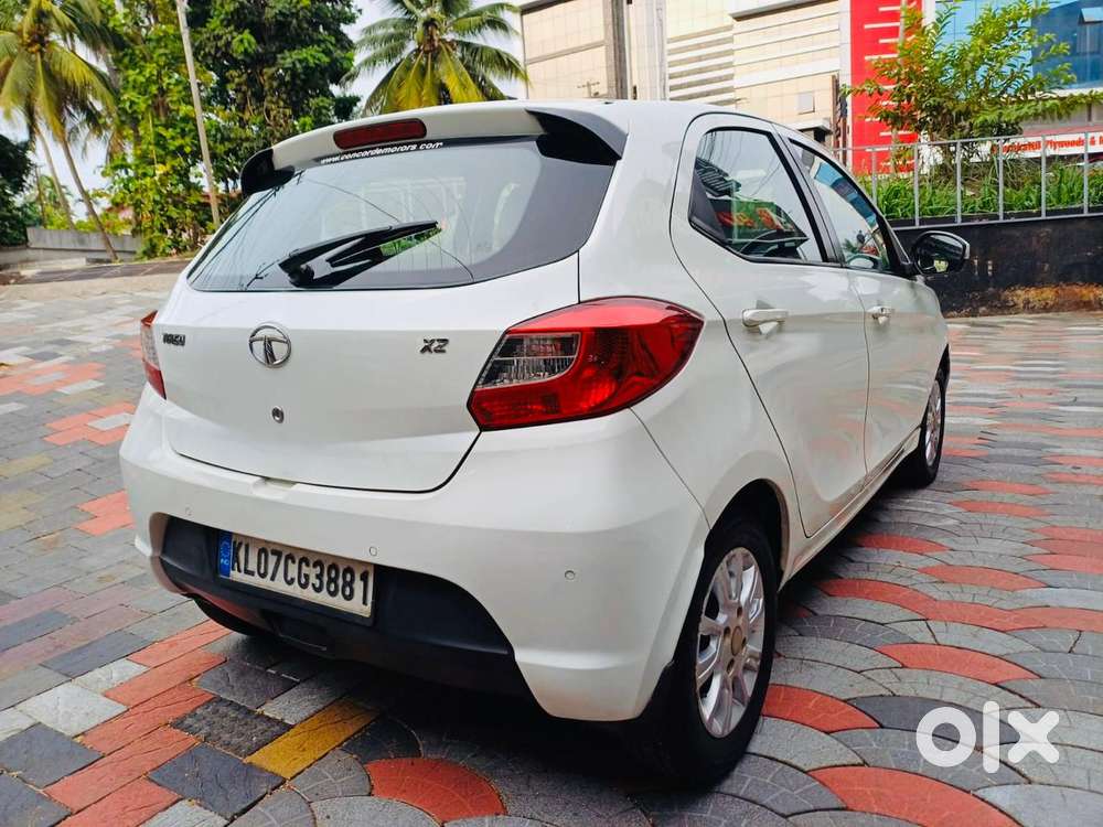 Tata Tiago Xz, 2016, Petrol
