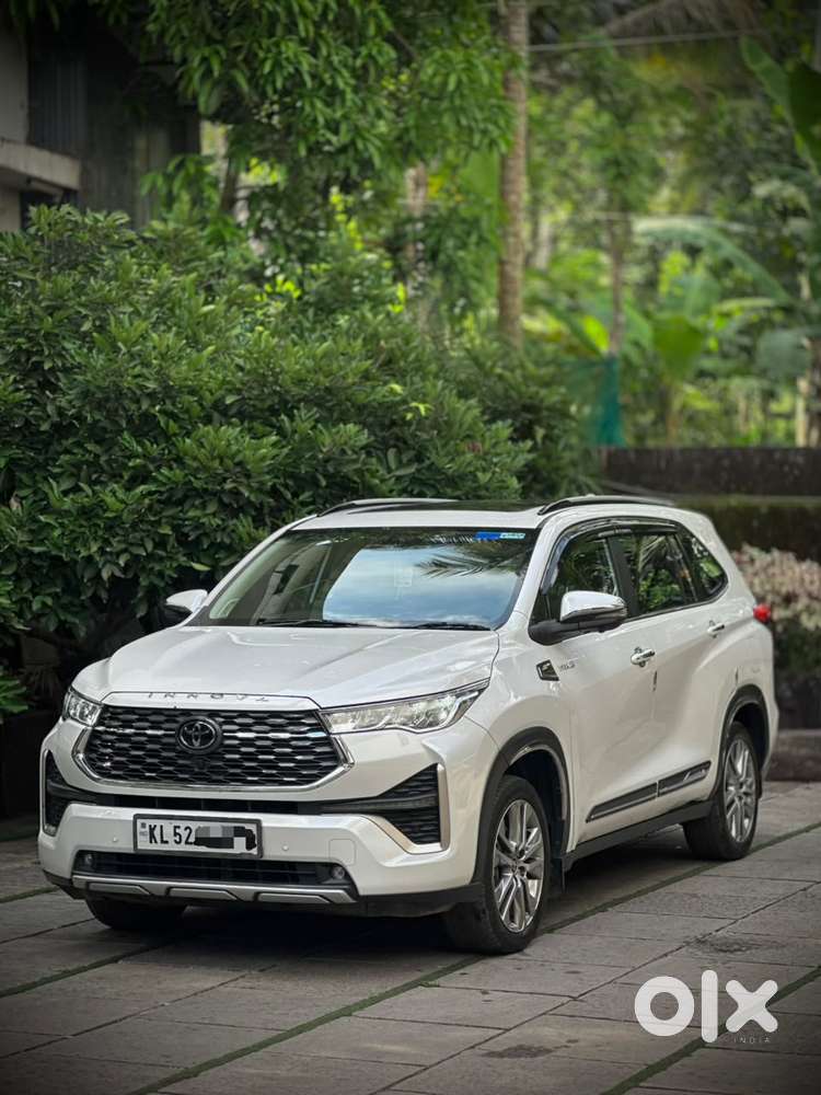 Toyota Innova Hycross 2.0 Zx (o) Hybrid 7 Str, 2023, Cng & Hybrids