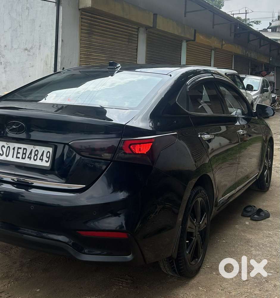 Hyundai Verna 1.5 Sx (o) Vtvt, 2019, Petrol