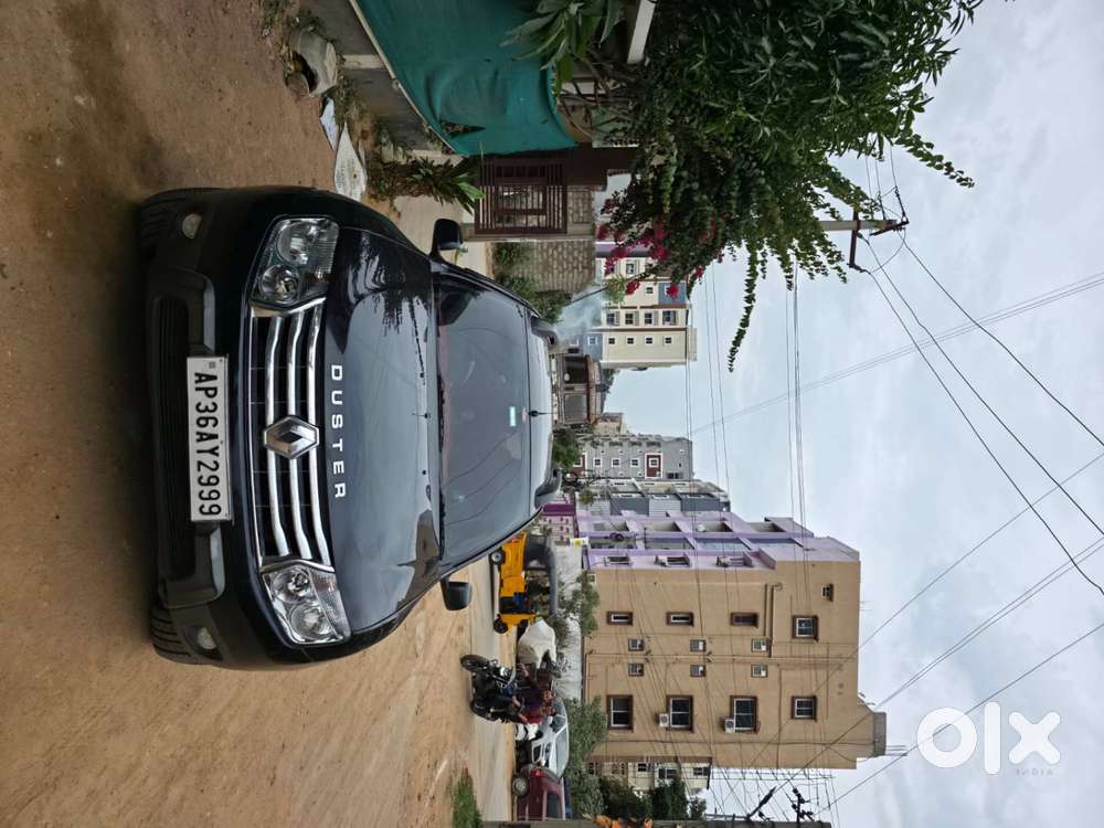 Duster Black Sport Edition