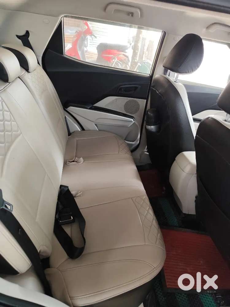 Mahindra Xuv 300 W6 Petrol For Sale