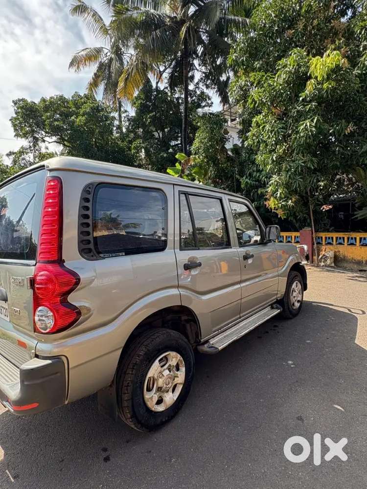 Mahindra Scorpio 2010