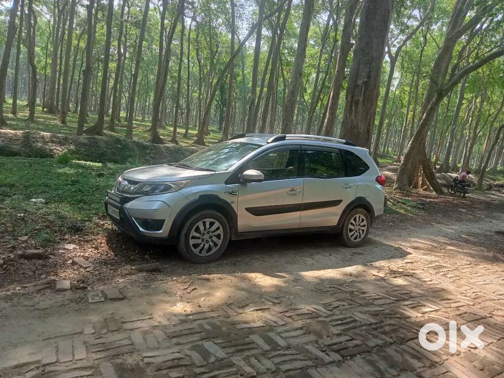 New Car Lena Hai