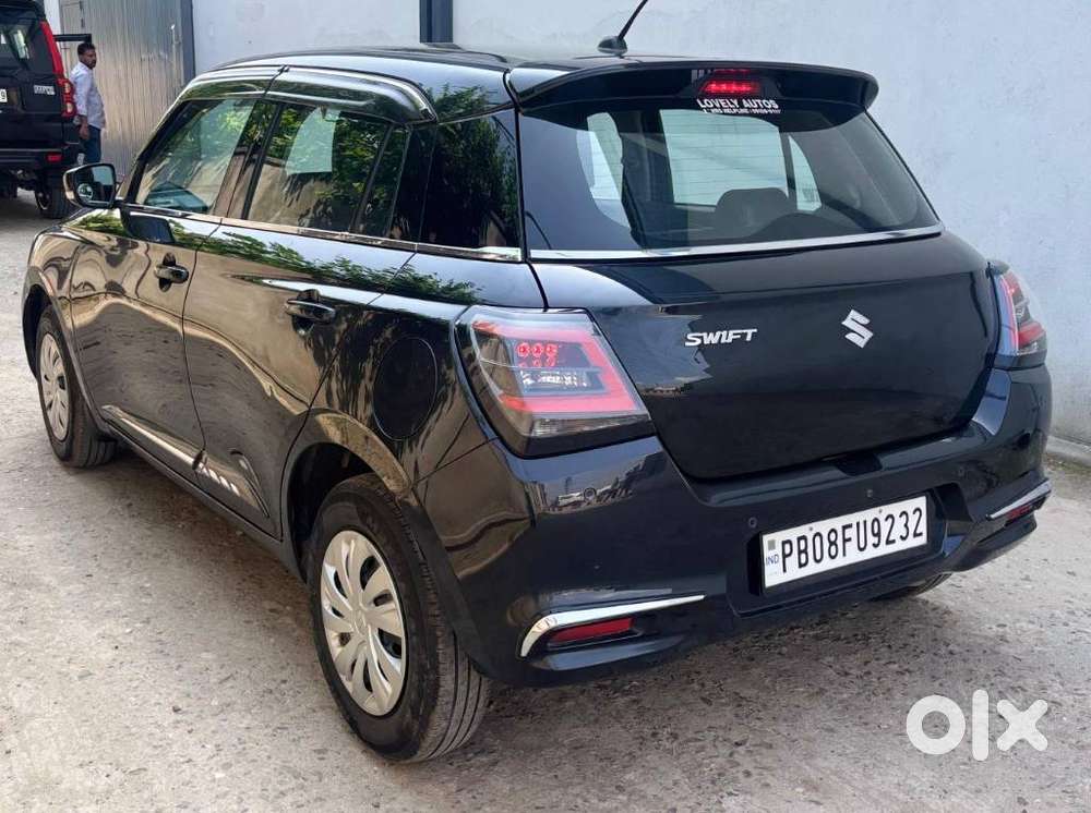 Maruti Suzuki Swift, 2025, Petrol
