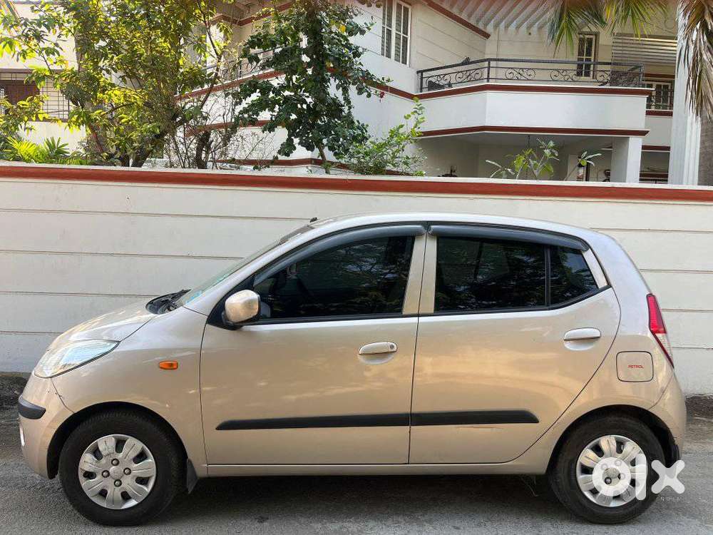 Hyundai I10 Sportz At, 2010, Petrol