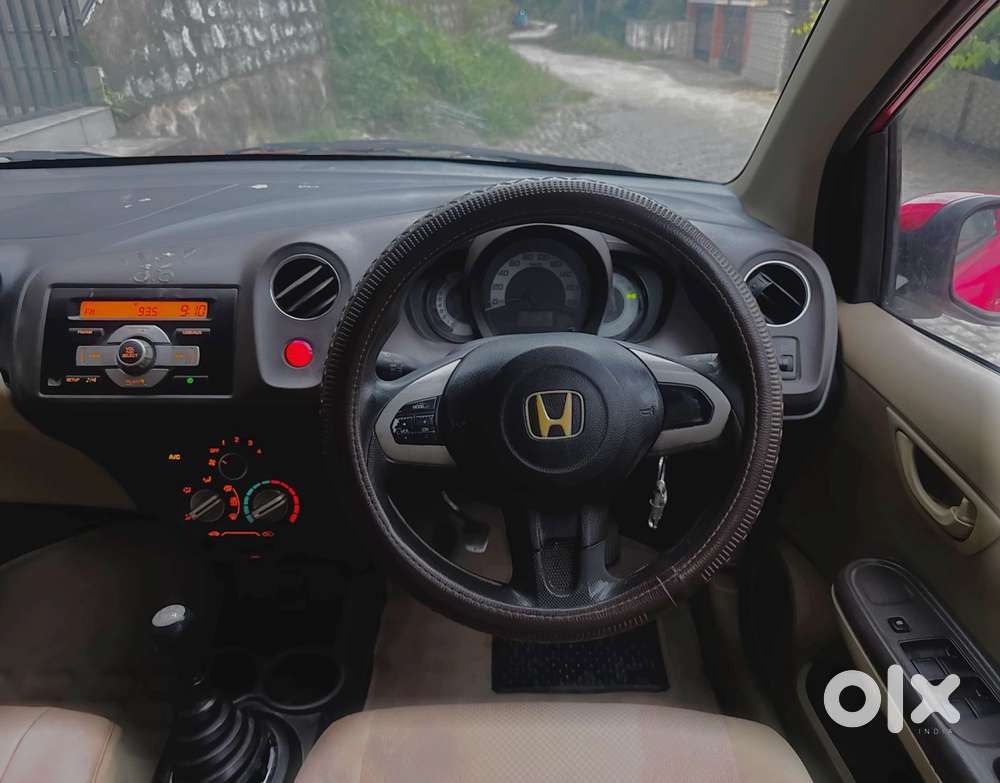 Honda Brio S (o) Mt, 2013, Petrol